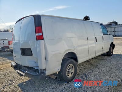 Trzecie zdjęcie samochodu z tyłu: 2020 CHEVROLET EXPRESS 2500 CARGO UTILITY / SERVICE VAN VIN:1GCWGBFG6L1246992 - miniatura