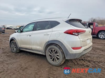 Drugie zdjęcie samochodu z przodu: 2017 HYUNDAI TUCSON SE VIN:KM8J3CA46HU430906 - miniatura