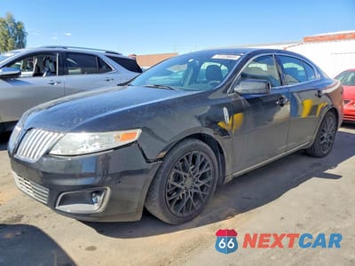 2011 LINCOLN MKS 1LNHL9FT2BG607412 - główne zdjęcie licytacji z USA - miniatura