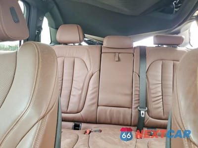 Zdjęcie 10 z 12 samochodu: 2020 BMW X5 SDRIVE 40I VIN:5UXCR4C05L9B21789 - miniatura