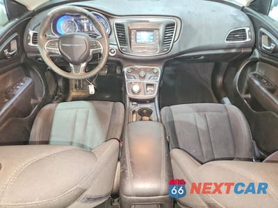 Zdjęcie 8 z 13 samochodu: 2015 CHRYSLER 200 LIMITED VIN:1C3CCCAB4FN705308 - miniatura