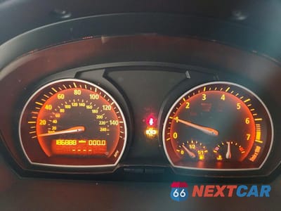 Zdjęcie 9 z 12 samochodu: 2004 BMW X3 2.5I VIN:WBXPA73444WA77398 - miniatura