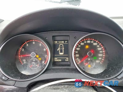 Zdjęcie 9 z 12 samochodu: 2012 VOLKSWAGEN GTI VIN:WVWHV7AJ5CW025191 - miniatura