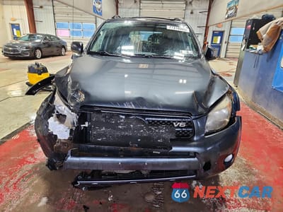 Piąte zdjęcie samochodu w środku: 2008 TOYOTA RAV4 SPORT VIN:JTMBK32V586048258 - miniatura