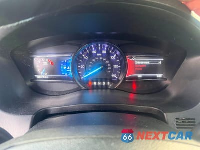 Zdjęcie 8 z 10 samochodu: 2019 FORD EXPLORER XLT VIN:1FM5K8D82KGA01686 - miniatura