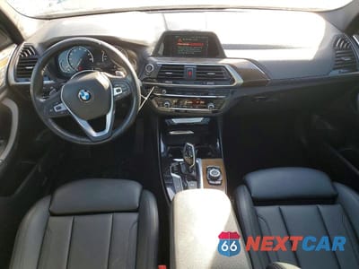Zdjęcie 8 z 13 samochodu: 2018 BMW X3 XDRIVE30I VIN:5UXTR9C57JLC79995 - miniatura