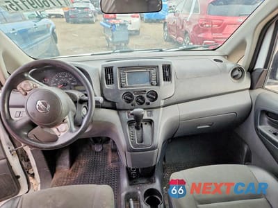 Zdjęcie 8 z 14 samochodu: 2015 NISSAN NV200 SV VIN:3N6CM0KN3FK709935 - miniatura
