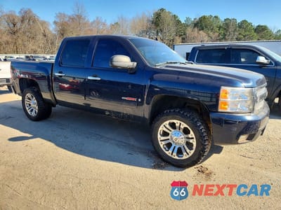 Czwarte zdjęcie samochodu z boku: 2008 CHEVROLET SILVERADO K1500 VIN:3GCEK13Y88G303316 - miniatura