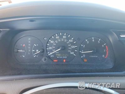 Zdjęcie 9 z 12 samochodu: 2001 TOYOTA CAMRY CE VIN:4T1BG22K41U048170 - miniatura