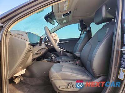 Zdjęcie 7 z 14 samochodu: 2025 KIA NIRO VIN:KNDCR3LE8S5225347 - miniatura