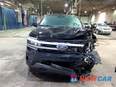 Piąte zdjęcie samochodu w środku: 2023 FORD EXPEDITION XLT VIN:1FMJU1J86PEA50025 - miniatura