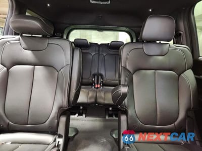 Zdjęcie 10 z 14 samochodu: 2025 JEEP GRAND CHEROKEE L LIMITED VIN:1C4RJKBG8S8727515 - miniatura