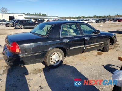 Trzecie zdjęcie samochodu z tyłu: 2002 MERCURY GRAND MARQUIS LS VIN:2MEFM75W32X626049 - miniatura