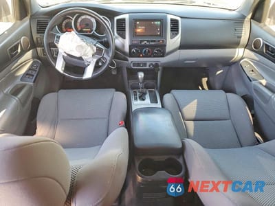 Zdjęcie 8 z 12 samochodu: 2013 TOYOTA TACOMA DOUBLE CAB PRERUNNER LONG BED VIN:5TFKU4HN5DX002991 - miniatura