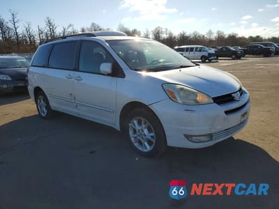 Czwarte zdjęcie samochodu z boku: 2005 TOYOTA SIENNA VIN:5TDBA22C15S053190 - miniatura