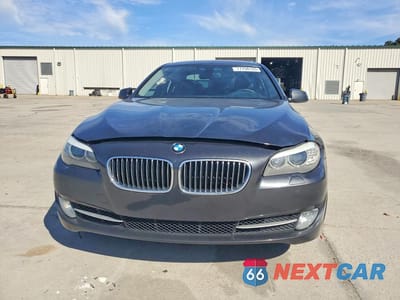 Piąte zdjęcie samochodu w środku: 2011 BMW 535 XI VIN:WBAFU7C57BC870633 - miniatura