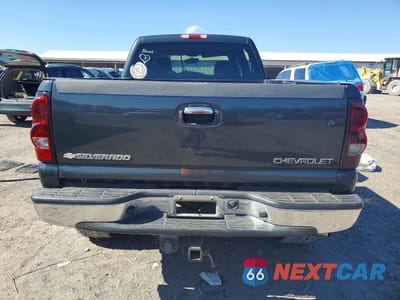 Zdjęcie 6 z 11 samochodu: 2004 CHEVROLET SILVERADO C2500 HEAVY DUTY VIN:1GCHC23U54F261311 - miniatura