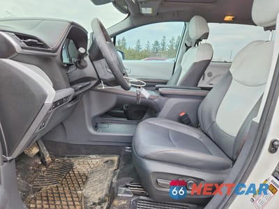 Zdjęcie 7 z 12 samochodu: 2024 TOYOTA SIENNA LE VIN:5TDGSKFCXRS152688 - miniatura