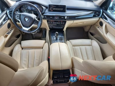 Zdjęcie 8 z 13 samochodu: 2015 BMW X5 XDRIVE50I VIN:5UXKR6C50F0J74926 - miniatura