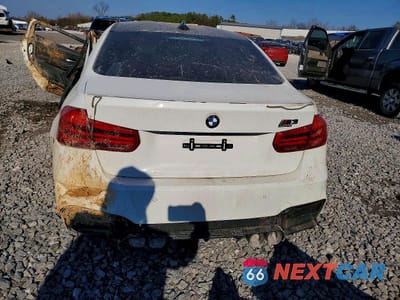 Zdjęcie 6 z 13 samochodu: 2018 BMW M3 VIN:WBS8M9C54J5L71694 - miniatura