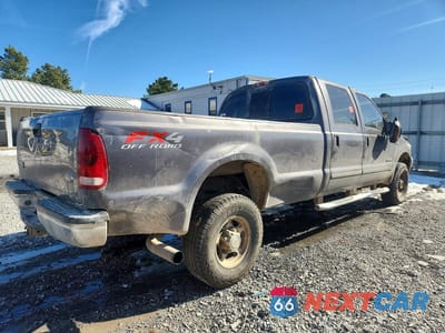 Trzecie zdjęcie samochodu z tyłu: 2003 FORD F350 SRW SUPER DUTY VIN:1FTSW31P63ED75239 - miniatura