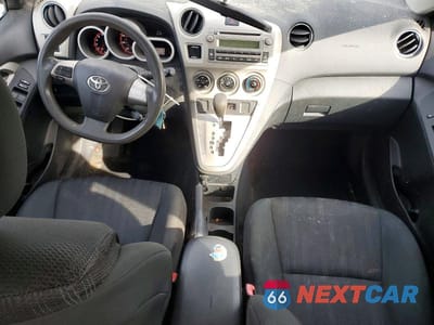 Zdjęcie 8 z 11 samochodu: 2011 TOYOTA MATRIX BASE VIN:2T1KU4EE3BC669445 - miniatura