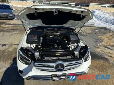 Zdjęcie 8 z 10 samochodu: 2020 MERCEDES-BENZ GLC 300 4MATIC VIN:WDC0G8EB0LF740633 - miniatura