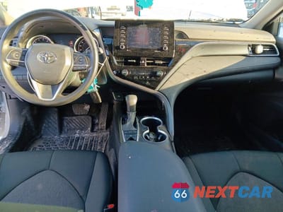 Zdjęcie 8 z 12 samochodu: 2022 TOYOTA CAMRY LE VIN:4T1C11BK0NU065666 - miniatura