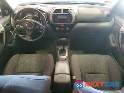 Zdjęcie 8 z 11 samochodu: 2002 TOYOTA RAV4 BASE VIN:JTEHH20V226069786 - miniatura