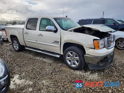 Czwarte zdjęcie samochodu z boku: 2013 GMC SIERRA C1500 SLE VIN:3GTP1VE0XDG220975 - miniatura