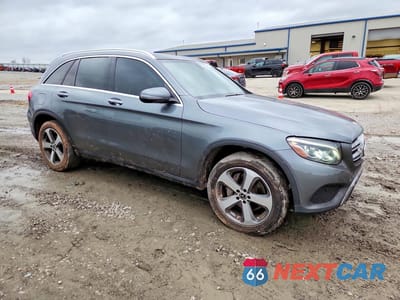 Czwarte zdjęcie samochodu z boku: 2019 MERCEDES-BENZ GLC 300 VIN:WDC0G4JB4KF522787 - miniatura