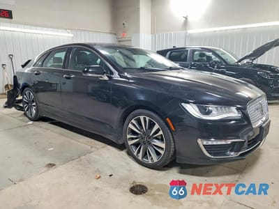 Czwarte zdjęcie samochodu z boku: 2019 LINCOLN MKZ RESERVE II VIN:3LN6L5MU4KR604869 - miniatura