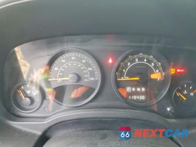Zdjęcie 9 z 13 samochodu: 2016 JEEP PATRIOT SPORT VIN:1C4NJPBB7GD774355 - miniatura