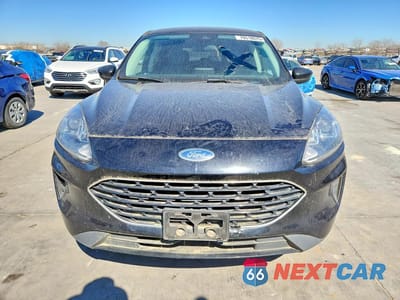 Piąte zdjęcie samochodu w środku: 2021 FORD ESCAPE SE VIN:1FMCU0G68MUA47430 - miniatura