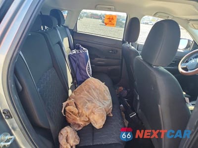 Zdjęcie 11 z 14 samochodu: 2024 MITSUBISHI OUTLANDER SPORT S/SE VIN:JA4ARUAU4RU008072 - miniatura