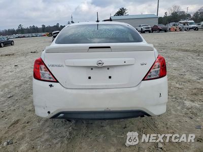 Zdjęcie 6 z 13 samochodu: 2017 NISSAN VERSA S VIN:3N1CN7AP1HL867671 - miniatura