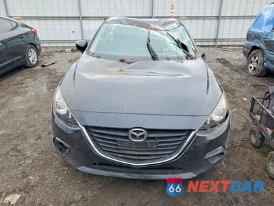 Piąte zdjęcie samochodu w środku: 2016 MAZDA 3 SPORT VIN:JM1BM1U76G1339117 - miniatura