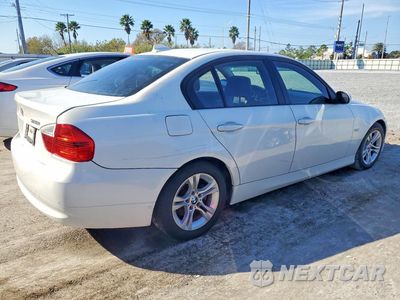 Trzecie zdjęcie samochodu z tyłu: 2008 BMW 328 I SULEV VIN:WBAVC53578FZ89812 - miniatura