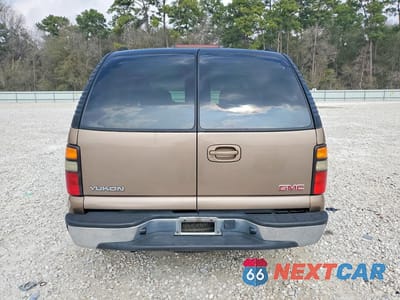 Zdjęcie 6 z 12 samochodu: 2004 GMC YUKON VIN:1GKEC13V94R265192 - miniatura