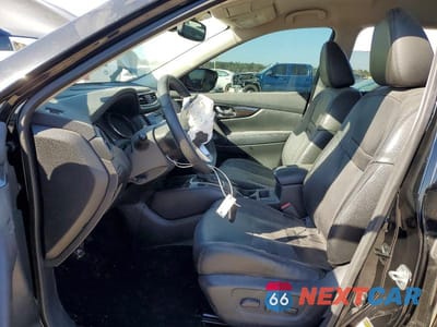 Zdjęcie 7 z 13 samochodu: 2018 NISSAN ROGUE SL VIN:5N1AT2MT4JC809685 - miniatura