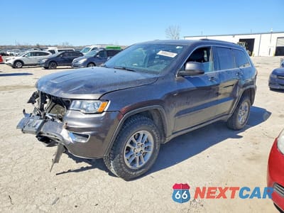 2019 JEEP GRAND CHEROKEE LAREDO 1C4RJFAG3KC726956 - główne zdjęcie licytacji z USA - miniatura