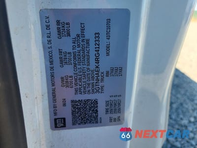 Zdjęcie 12 z 12 samochodu: 2024 GMC SIERRA C1500 VIN:3GTNHAEK4RG412333 - miniatura