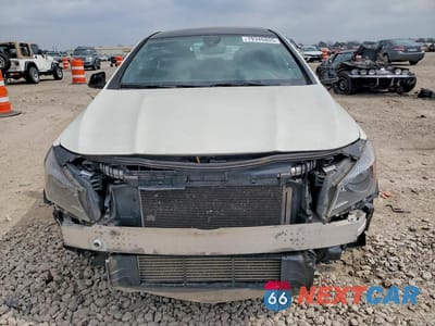 Piąte zdjęcie samochodu w środku: 2016 MERCEDES-BENZ CLA 250 4MATIC VIN:WDDSJ4GB1GN391747 - miniatura