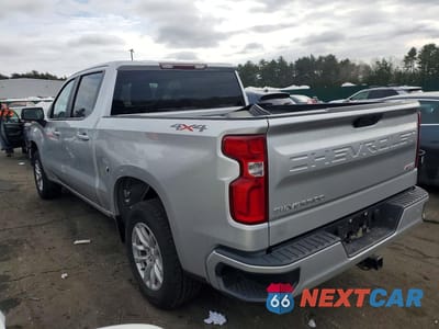 Drugie zdjęcie samochodu z przodu: 2019 CHEVROLET SILVERADO K1500 RST VIN:3GCPYEEK6KG112511 - miniatura