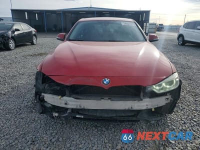 Piąte zdjęcie samochodu w środku: 2013 BMW 328 XI VIN:WBA3B3C50DF536110 - miniatura