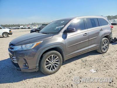 2018 TOYOTA HIGHLANDER 5TDJZRFH5JS497928 - główne zdjęcie licytacji z USA - miniatura