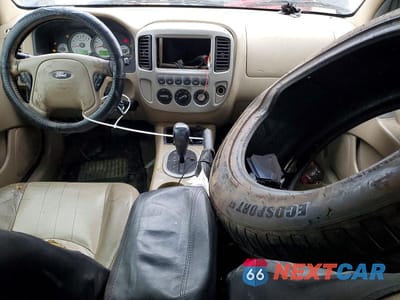 Zdjęcie 8 z 14 samochodu: 2007 FORD ESCAPE LIMITED VIN:1FMCU04117KB27287 - miniatura