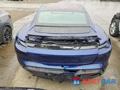 Zdjęcie 6 z 12 samochodu: 2021 PORSCHE TAYCAN VIN:WP0AA2Y16MSA17098 - miniatura