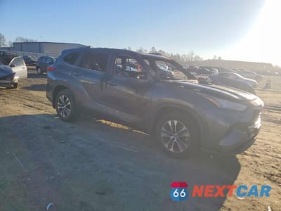 Czwarte zdjęcie samochodu z boku: 2020 TOYOTA HIGHLANDER XLE VIN:5TDGZRBH1LS006998 - miniatura