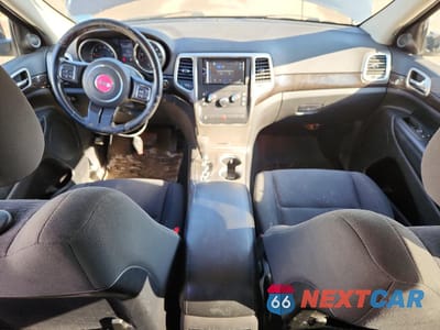 Zdjęcie 8 z 13 samochodu: 2013 JEEP GRAND CHEROKEE LAREDO VIN:1C4RJFAG6DC503099 - miniatura